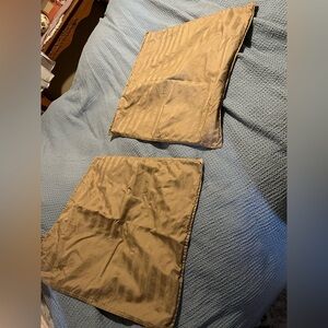 Royal Velvet~100% Egyptian Cotton~Tan Pillow Shams~2